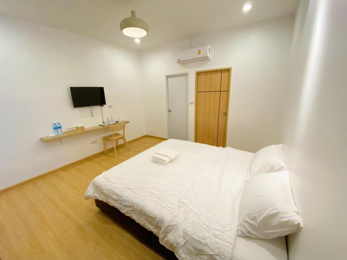 Sea Bear Resort ซีแบร์รีสอร์ต Koh Phayam Exteriör bild
