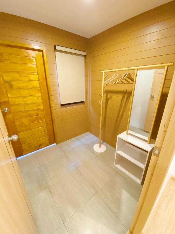 Sea Bear Resort ซีแบร์รีสอร์ต Koh Phayam Exteriör bild