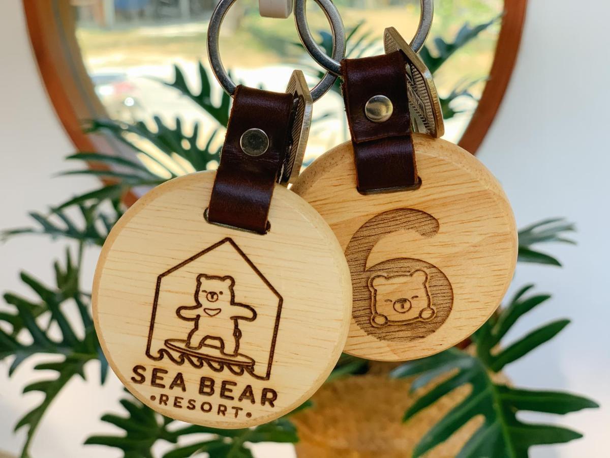 Sea Bear Resort ซีแบร์รีสอร์ต Koh Phayam Exteriör bild